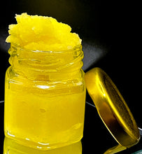 Load image into Gallery viewer, HIGHNOON- LIP SCRUB