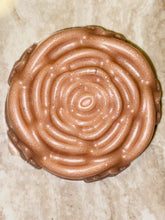 Load image into Gallery viewer, Honeysuckle Stars