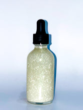 Load image into Gallery viewer, Wanderlusting Stars - Body Oil

